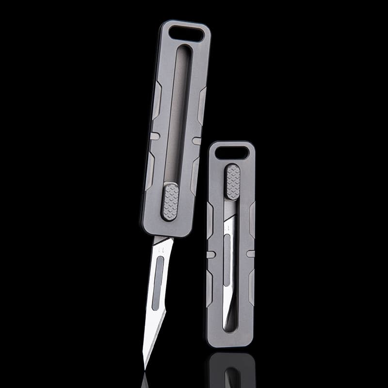 Hot Sale Titanium Stainless Steel Cutting Art Knife High Quality Folding Pocket Knives