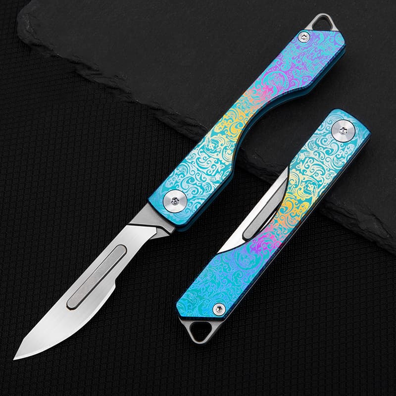 IMOGY Portable Titanium Alloy Folding Knife Multifunctional Surgical Blade Carving Knife Set for Outdoor Activities