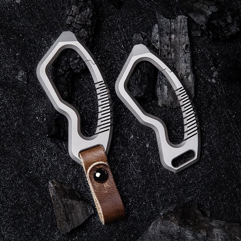 Titanium Key Chain With Snap Lock Solid and Leather Belt Quick Release Carabiner With Key Ring's Holder Safety Hook Hanging