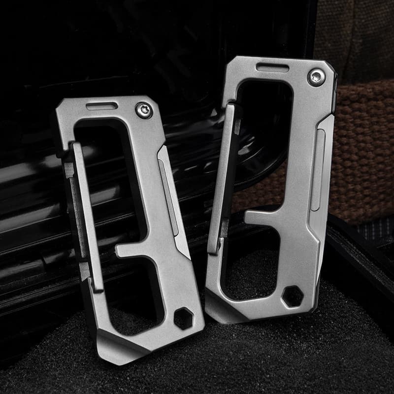 Titanium Alloy Keychain Knife Outdoor Portable Tool New Multifunctional EDC Pocket Folding Knife With Stainless Steel Blade